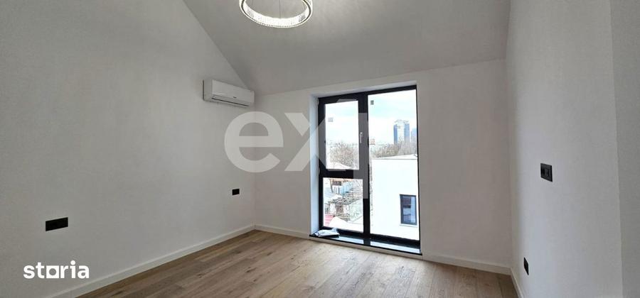 Apartament cu 4 camere în Aviației