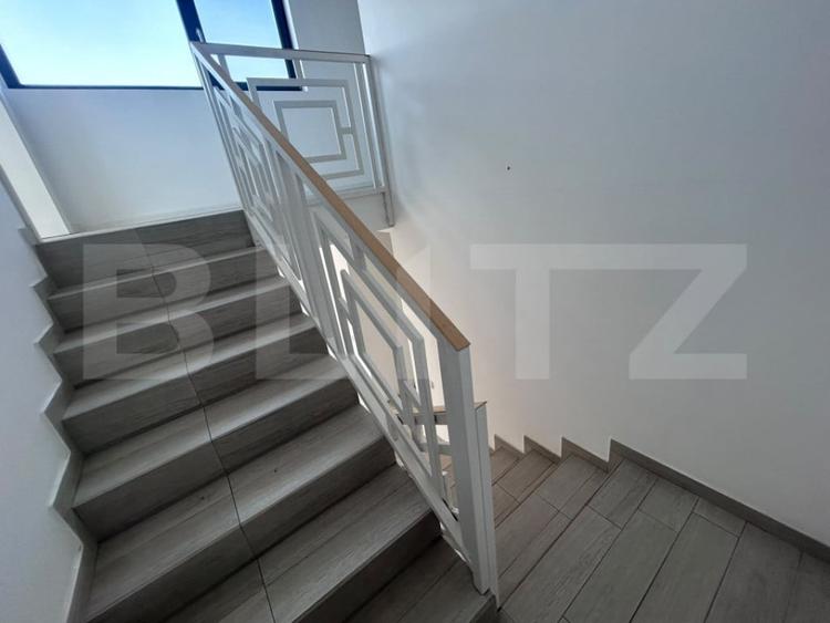 Casă cu 4 camere cu Teren 350 Mp în Central