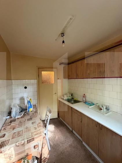 Apartament cu 2 camere semidecomandat, mobilat în Brazda lui Novac
