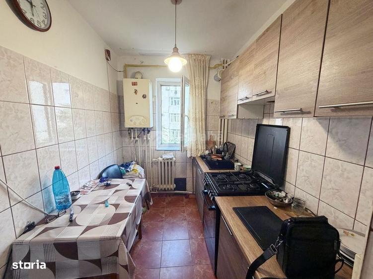 Alexandru cel Bun - rond Zimbru, 3 camere etaj 2, mutare imediata - 6