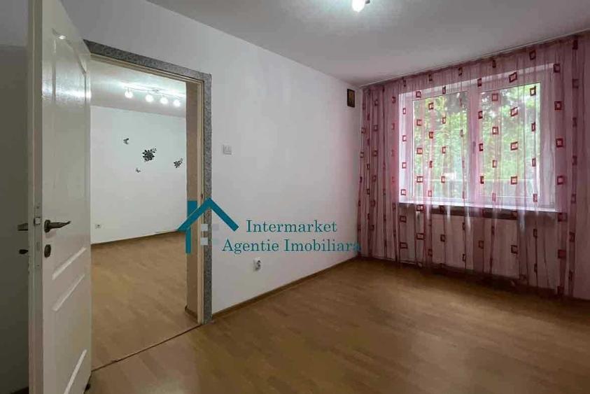 Apartament cu 2 camere semidecomandat în Ultracentral