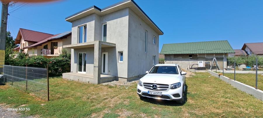 Casă cu 4 camere în Paltin