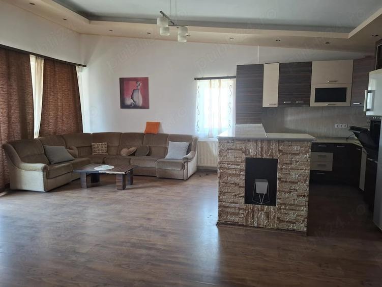 Apartament cu 3 camere nedecomandat în UTA
