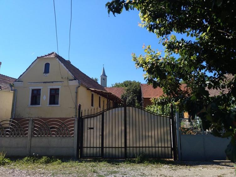 SUPER OFERTĂ ! V&acirc;nd Casă modernizată Berghin, 2000 mp teren, poziție deosebită. - 1