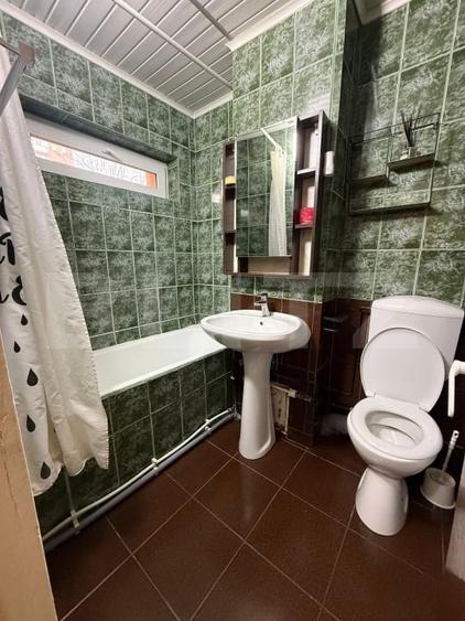 Apartament cu 2 camere semidecomandat, mobilat în Micro 6