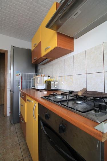 Apartament cu 2 camere semidecomandat, mobilat în Medicină