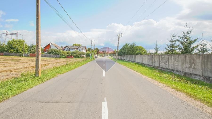 Teren Construcții intravilan de 800 mp, în Stupini