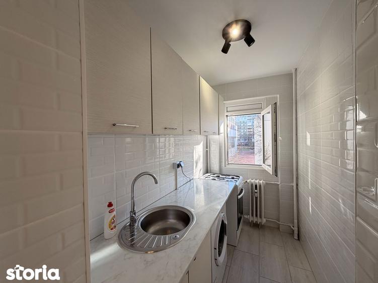 Apartament cu 2 camere decomandat, mobilat în Sălăjan
