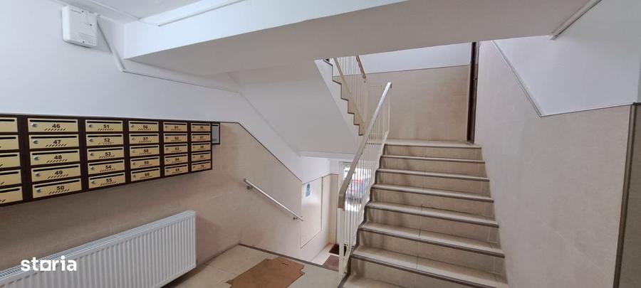 Apartament cu 4 camere, mobilat în Apărătorii Patriei