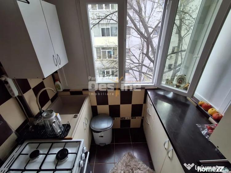 Apartament cu 2 camere decomandat în Dacia