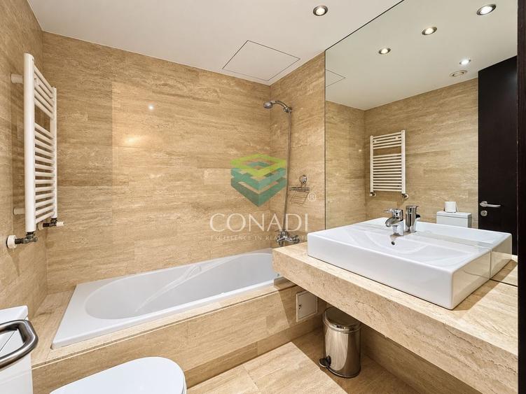 Apartament cu 3 camere semidecomandat în Arcul de Triumf