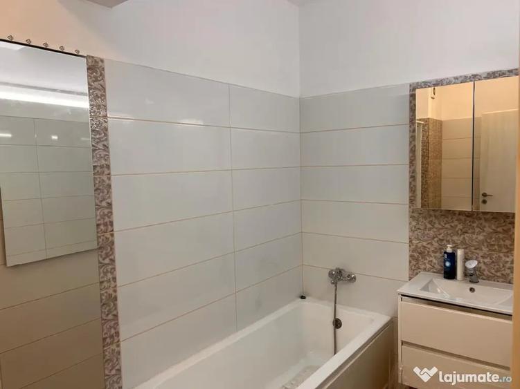 Apartament cu 2 camere decomandat în Basarabia