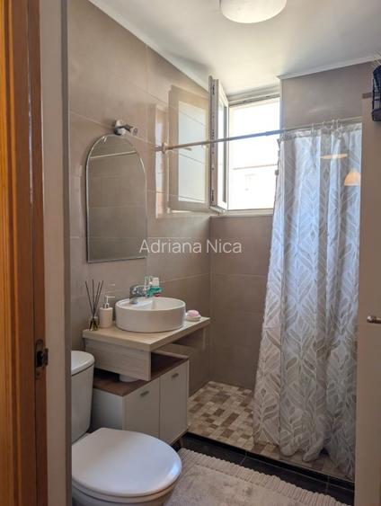 Vând apartament cu 3 camere