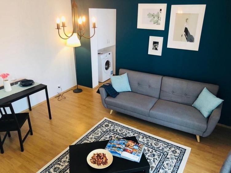 Apartament cu 2 camere semidecomandat în Titan