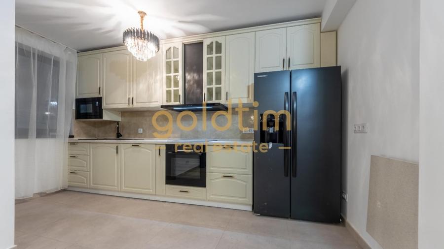 Duplex cu 5 camere cu Canalizare în Otopeni