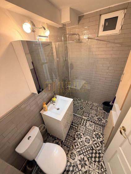 Apartament cu 3 camere decomandat, mobilat în Complex Studențesc