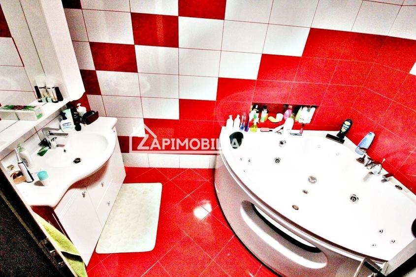 Casă individuală cu 6 camere cu Canalizare în Gheorghe Doja