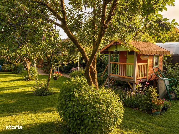 Casă cu 4 camere în Remetea Mare