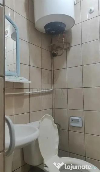 Garsonieră decomandată în Iosefin