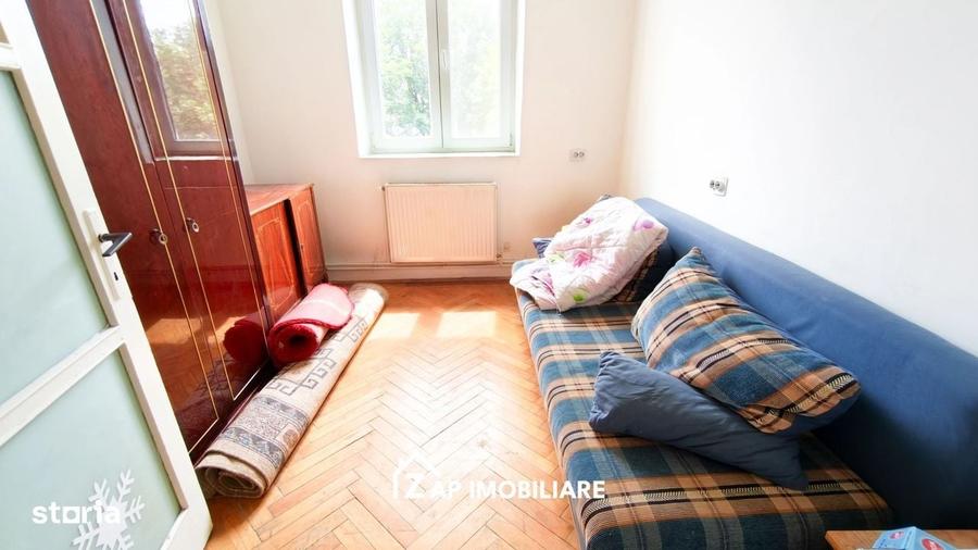 Apartament cu 2 camere decomandat în Central