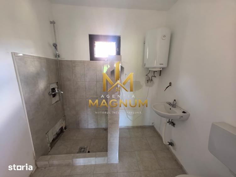 Casă cu 4 camere cu Teren 1143 Mp în Șișești