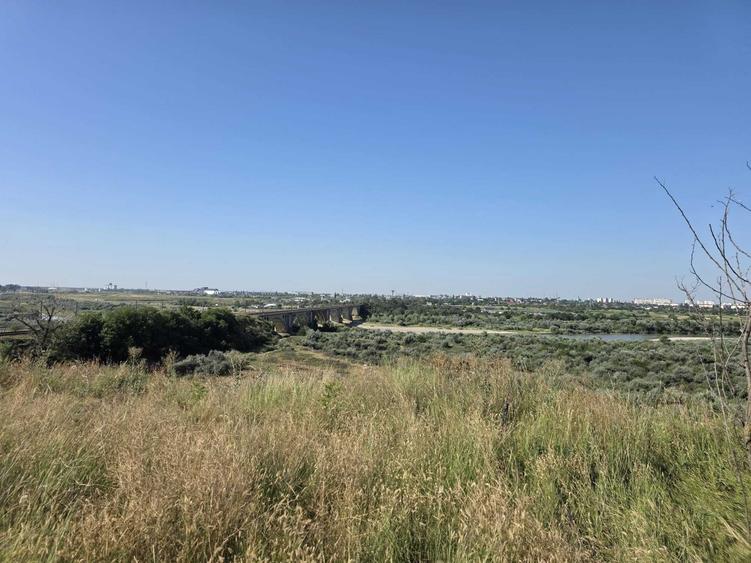 Teren de 3641 mp, în Băjani