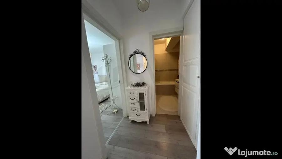 Apartament cu 2 camere decomandat în Ultracentral