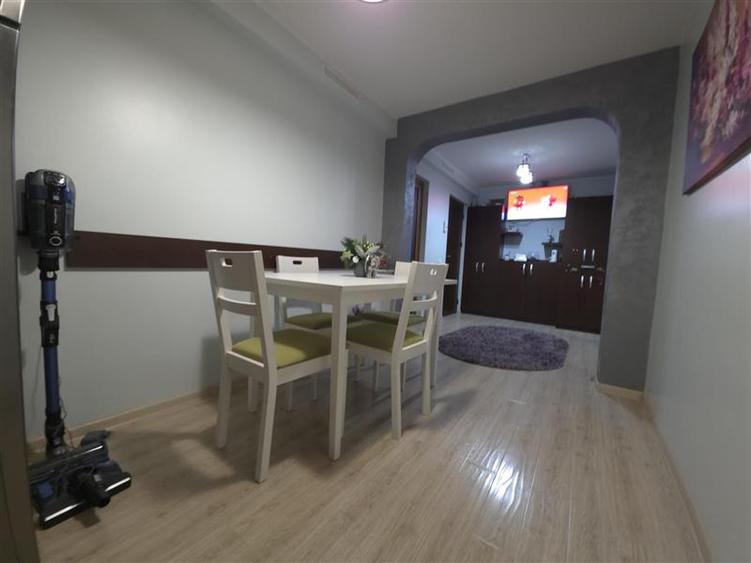 Apartament cu 2 camere decomandat, mobilat în Nord