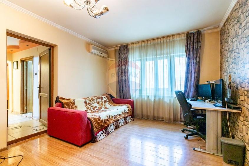 Apartament cu 2 camere decomandat, mobilat în Mărgeanului