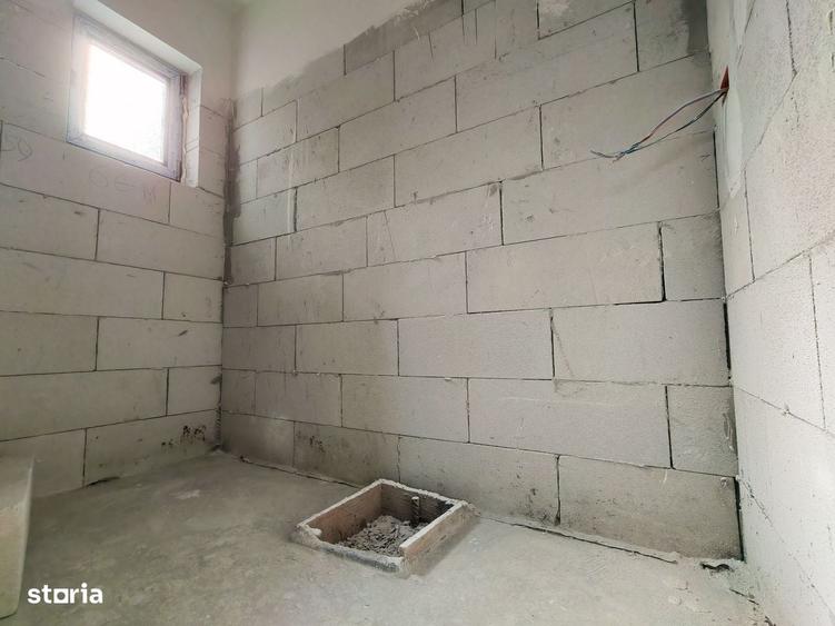 Casă cu 3 camere cu Teren 250 Mp în Agigea
