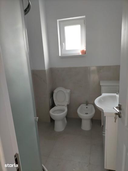 Apartament cu 3 camere, mobilat în Cug