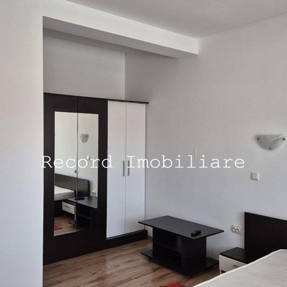 Apartament cu 2 camere semidecomandat în Florești