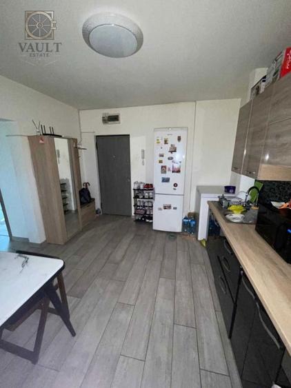 Apartament cu 3 camere decomandat, mobilat în Pantelimon
