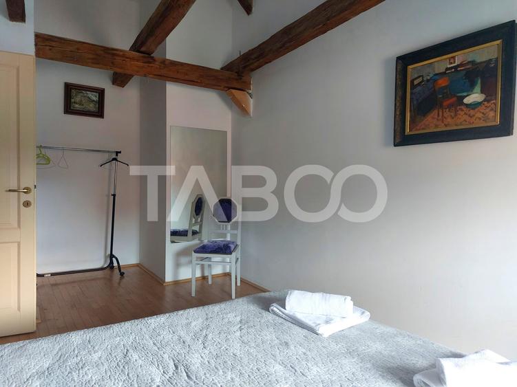 Duplex cu 13 camere cu Canalizare în Cisnădie