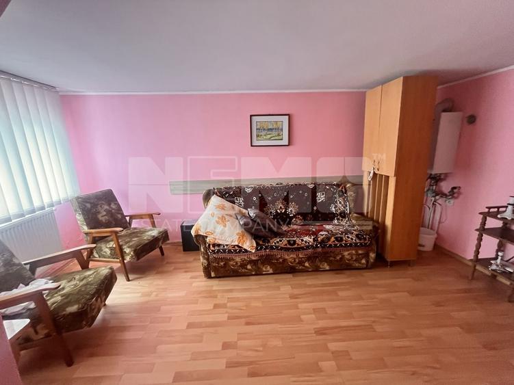 Casă De Vânzare cu 9 Ari teren I Fălticeni /Zona Spitalului I 270.000E - 23