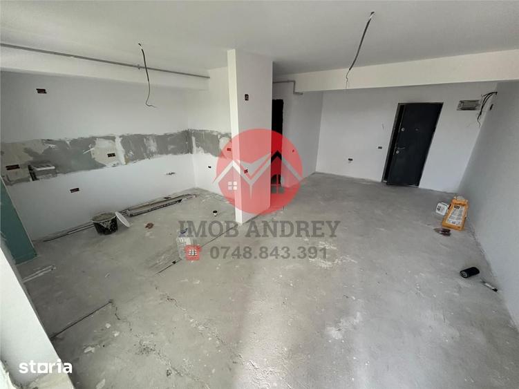 Apartament cu 2 camere decomandat în E3