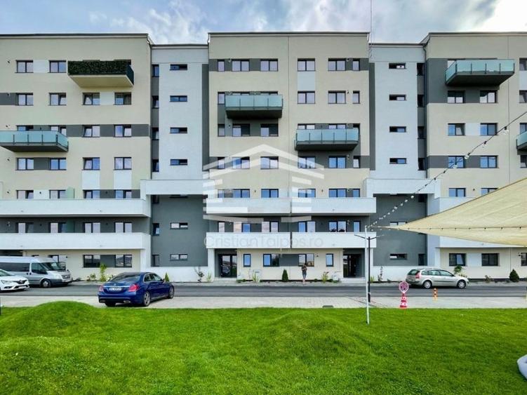 Apartament cu 3 camere decomandat, mobilat în Tractorul