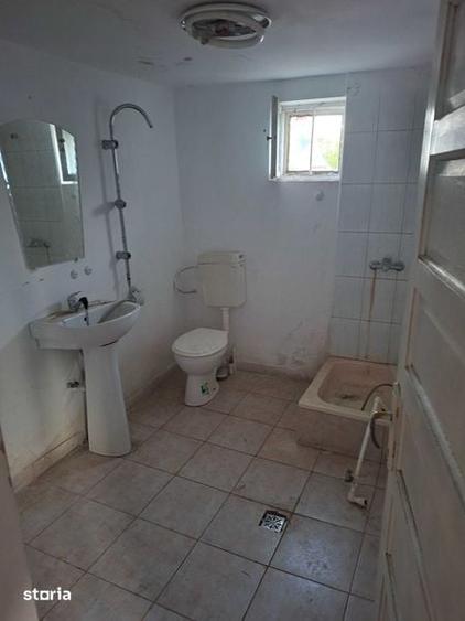 Casă cu 3 camere cu Teren 70 Mp în Central