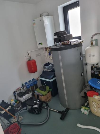 Casă individuală cu 5 camere cu Teren 600 Mp în Valea Lupului