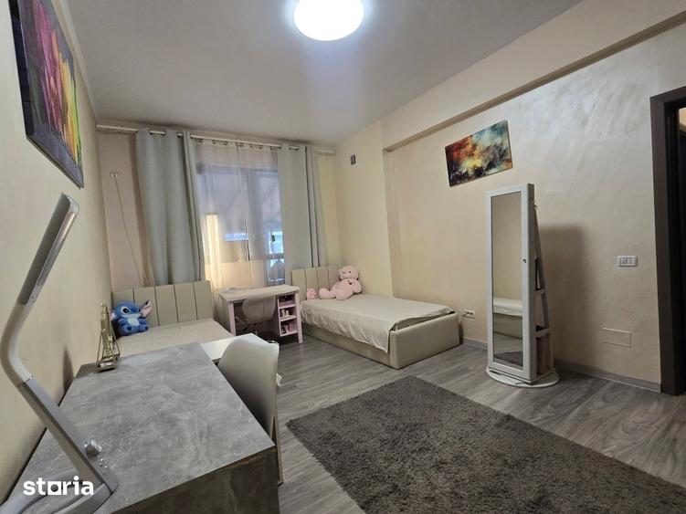 Apartament cu 2 camere decomandat în Dobroești