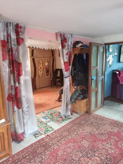 Casă cu Teren 870 Mp în Bălăneasa