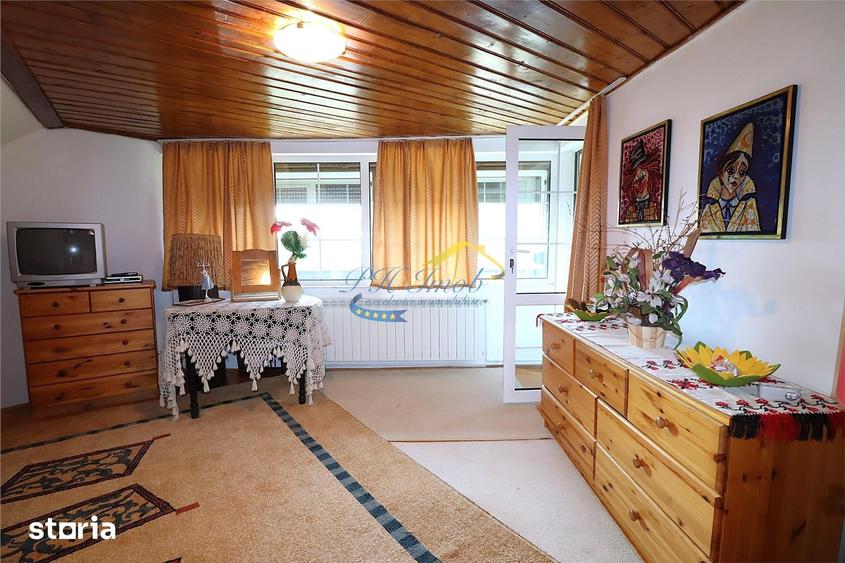 Casă cu 4 camere cu Teren 597 Mp în Central
