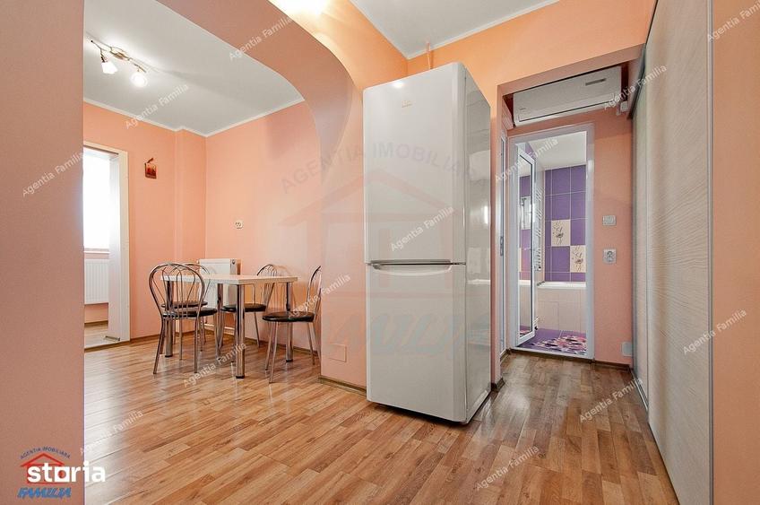 De vanzare apartament 2 camere Micro 39, etaj 3 - 7