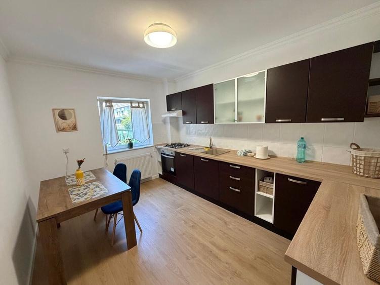 Duplex cu 3 camere cu Canalizare în Pipera