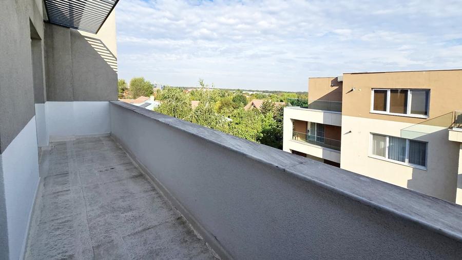 Apartament cu 3 camere decomandat în Iancu Nicolae