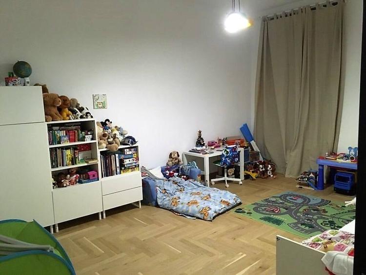 Apartament cu 4 camere decomandat în Central