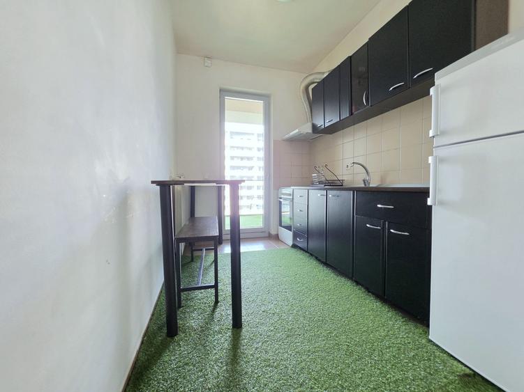 Apartament cu 2 camere decomandat în Tineretului