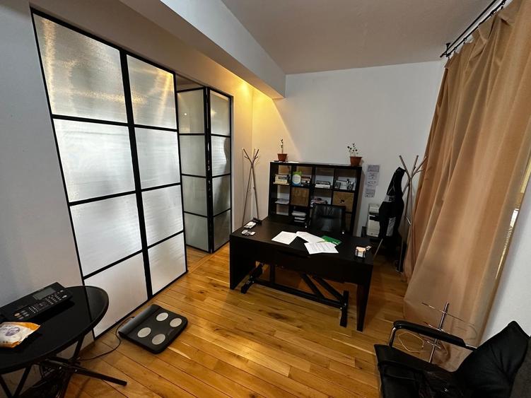 Apartament cu 4 camere decomandat în Dacia