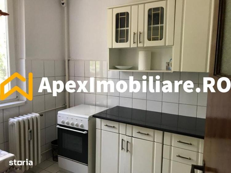 Apartament cu 2 camere semidecomandat în Giurgiului