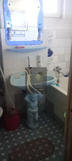 Apartament cu 2 camere decomandat în Colentina
